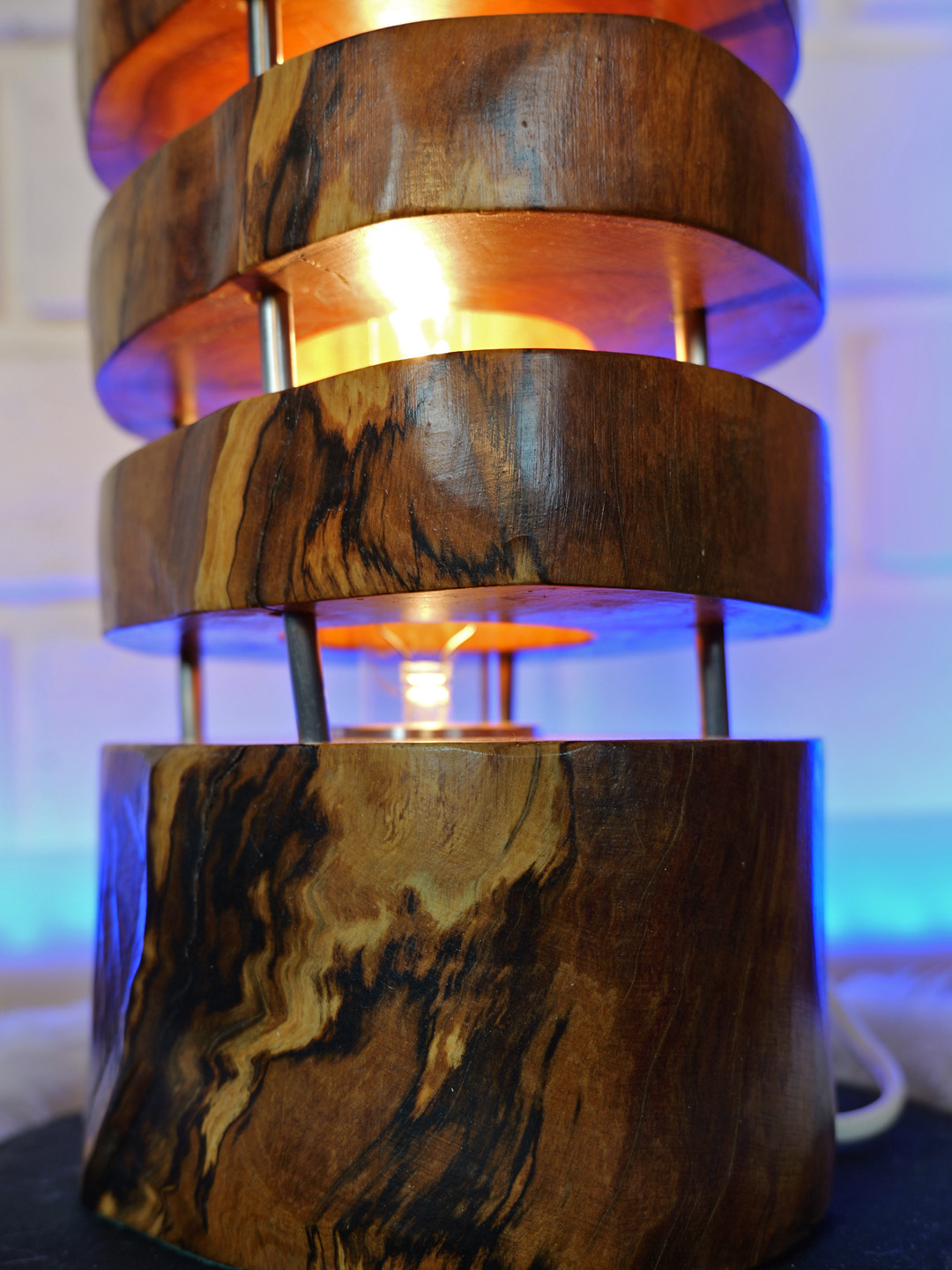 Lampe pommier en tranches avec 4 tiges